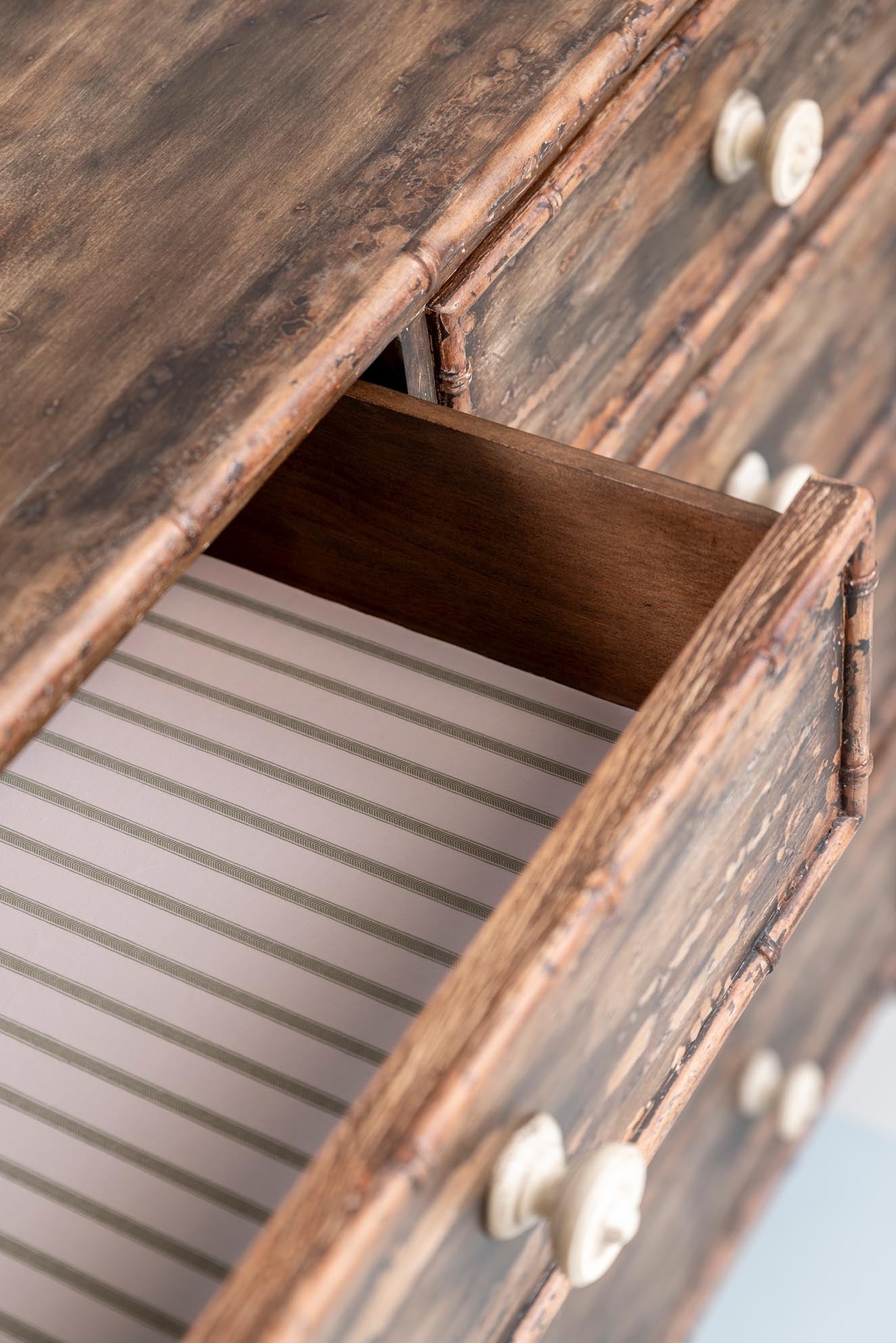 Equator Solid Wood Chest Of Drawer
