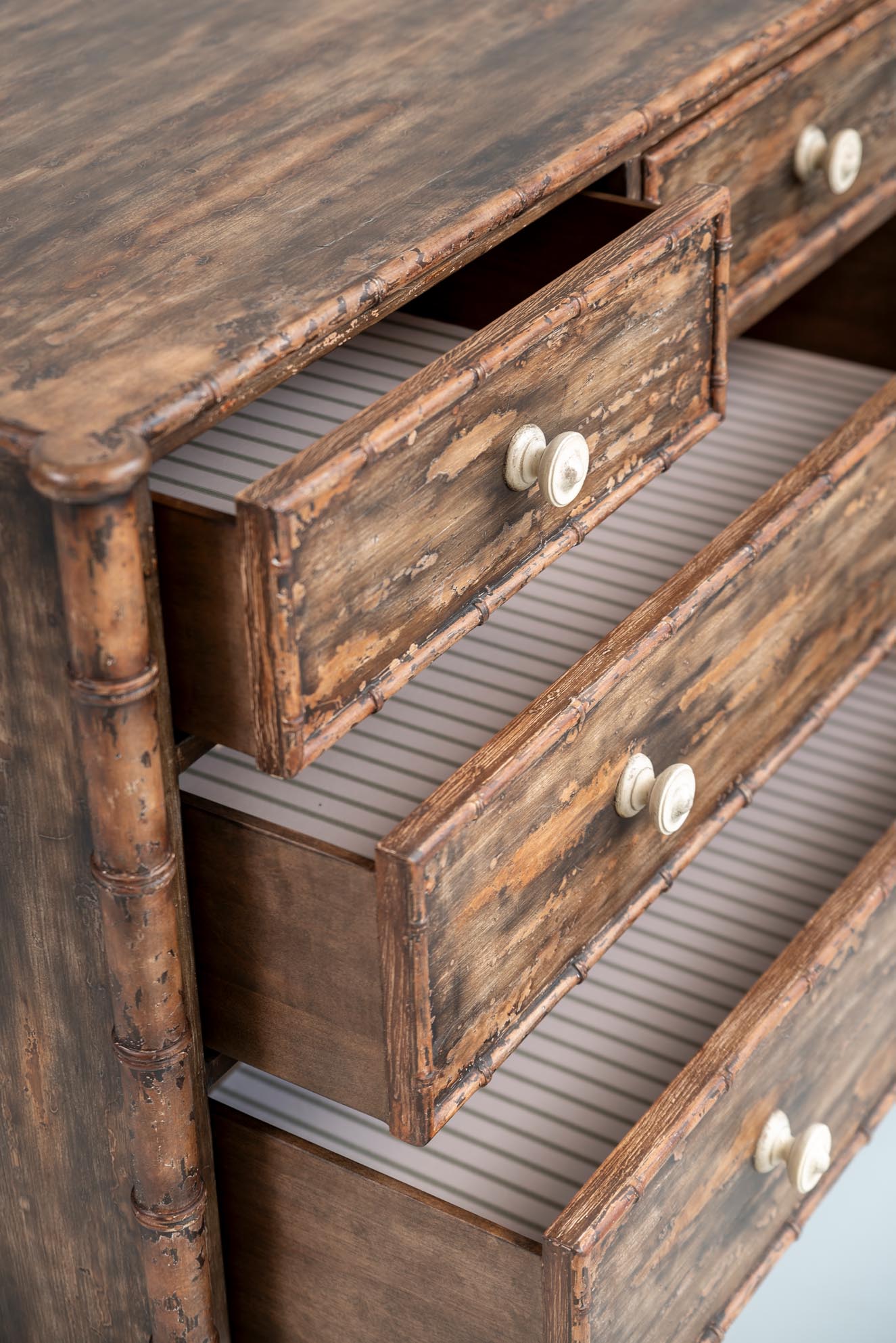 Equator Solid Wood Chest Of Drawer