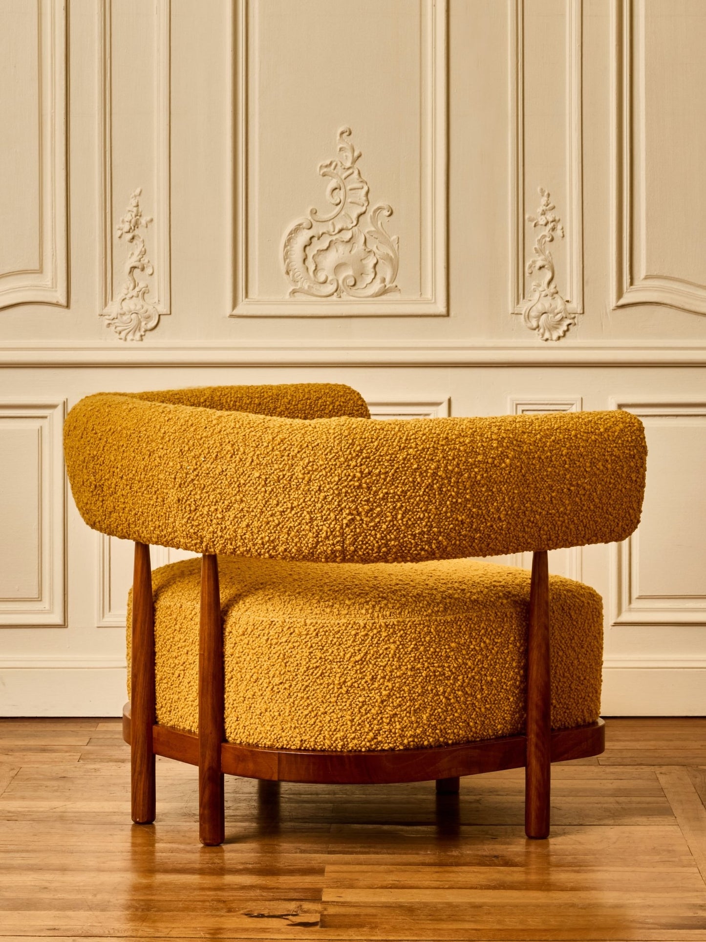 Kolwalski Armchair
