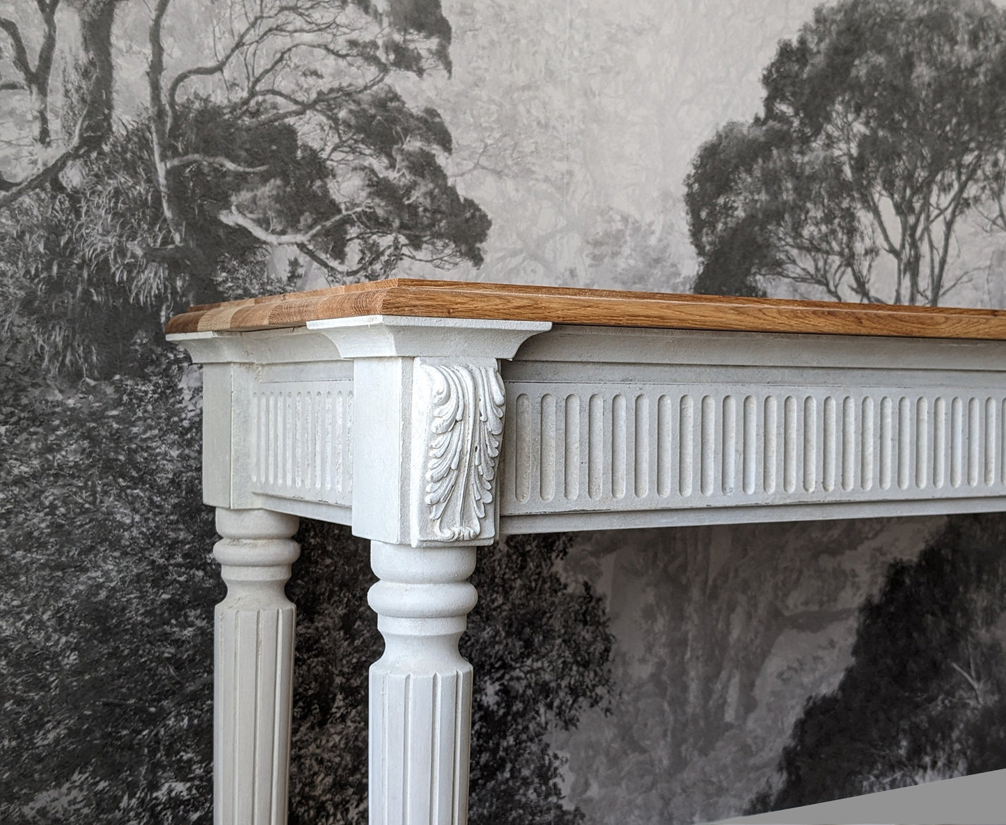 Louis Console II