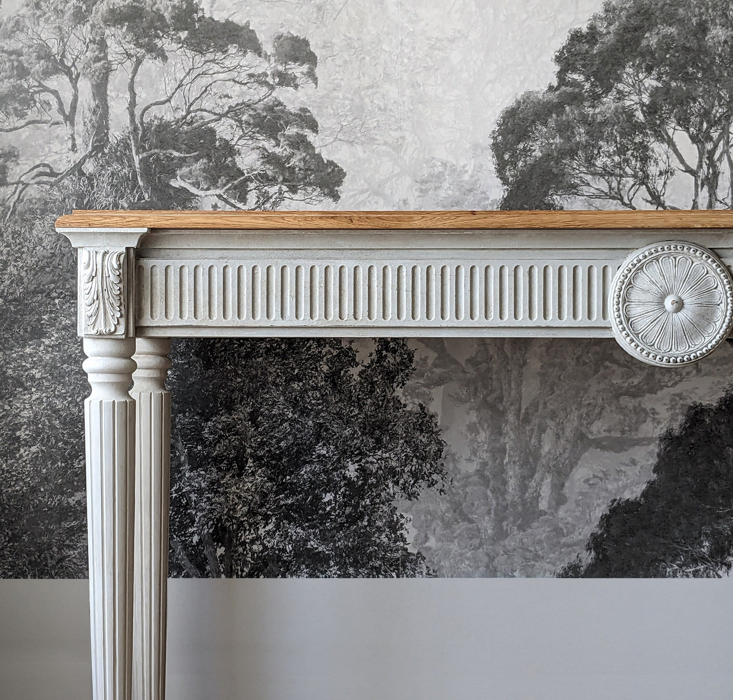 Louis Console II