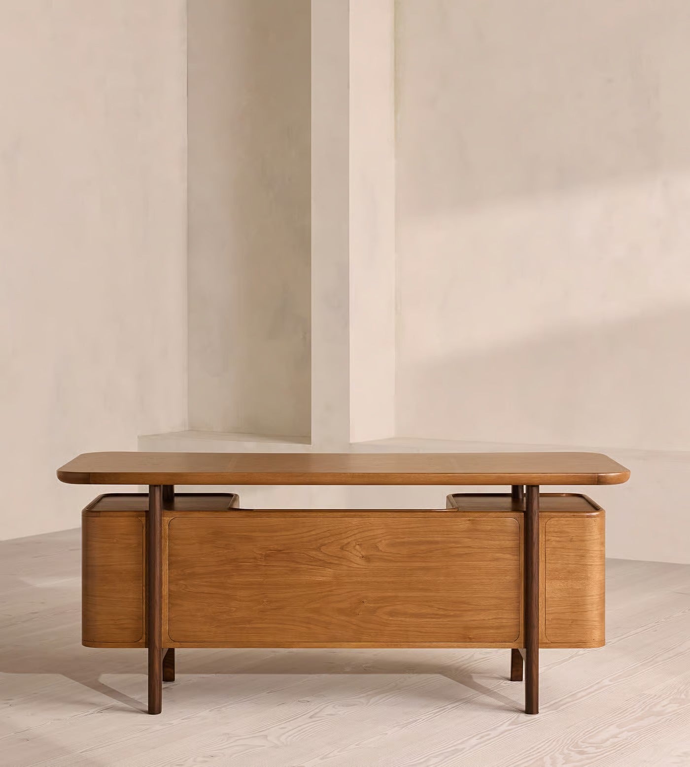 Volantis Desk