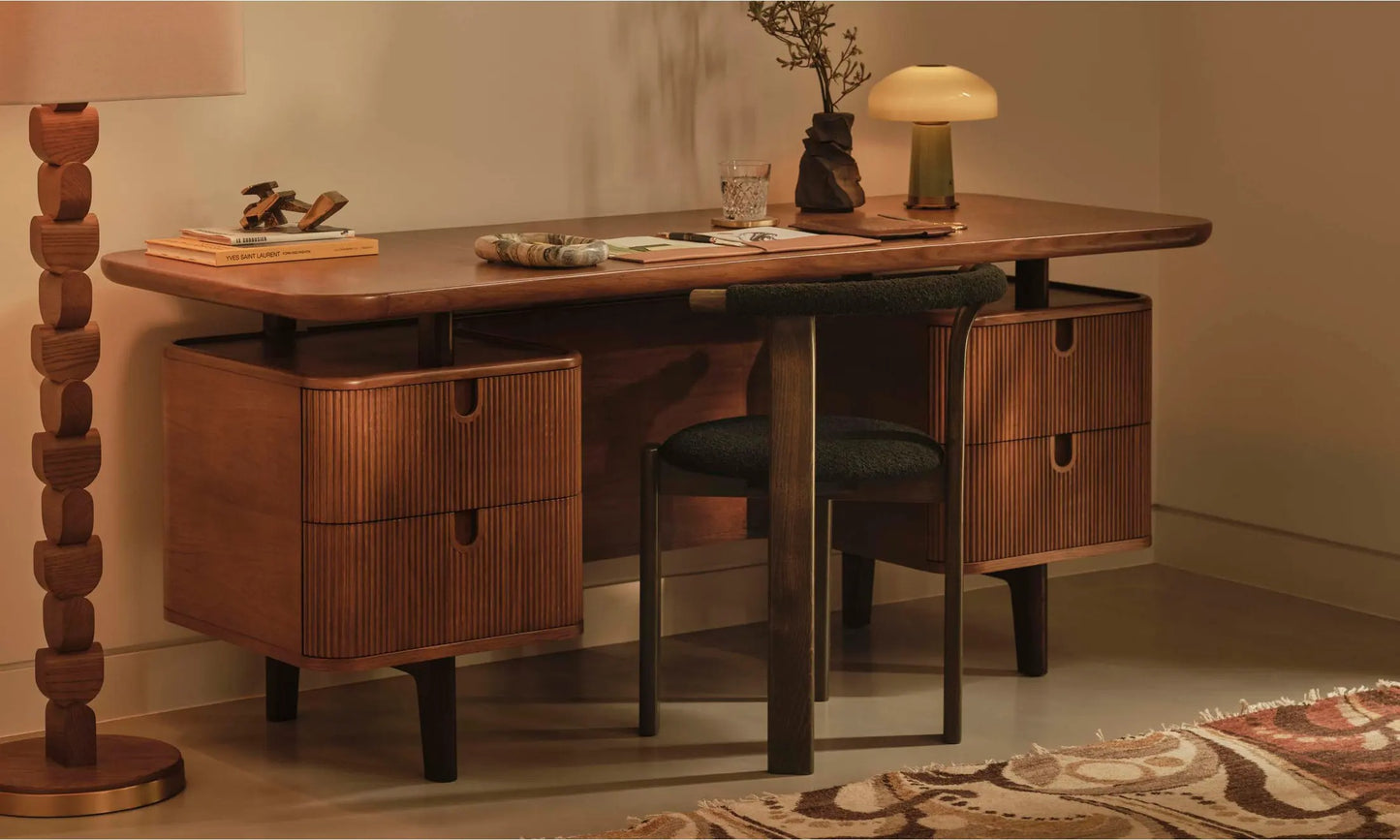 Volantis Desk