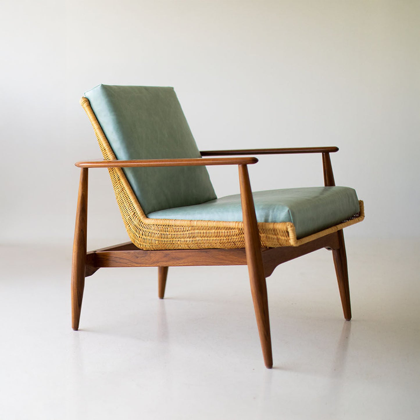 Indus Lounge Chair