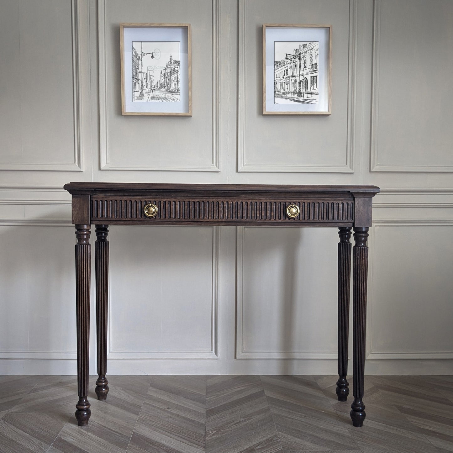 Louis Accent Table