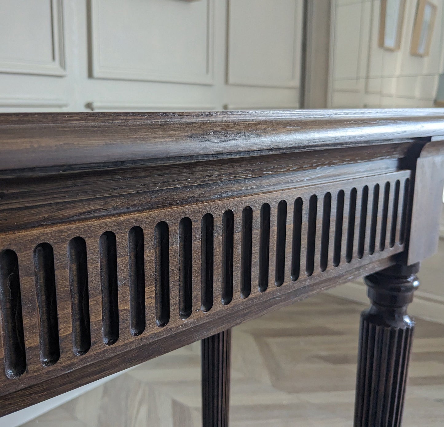 Louis Accent Table