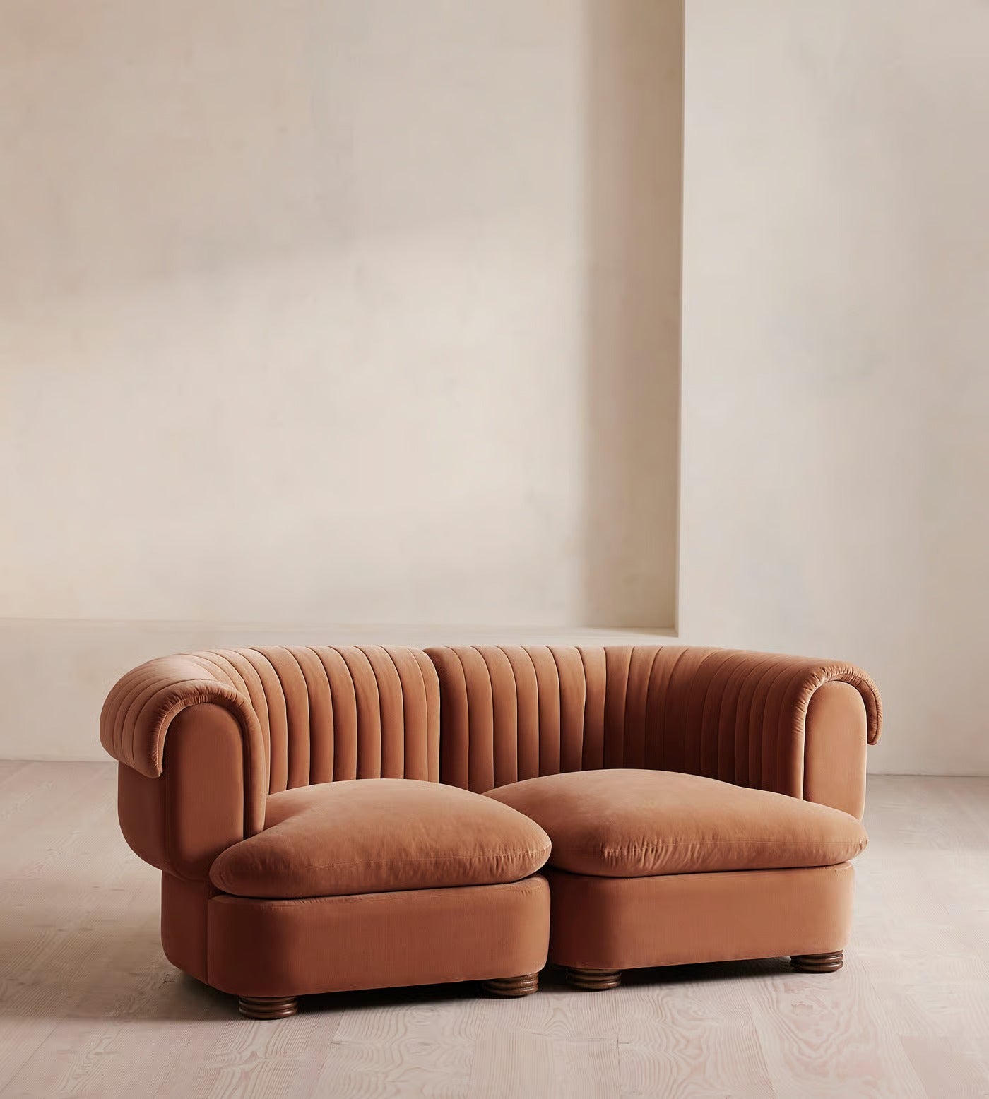 Naomi Sofa