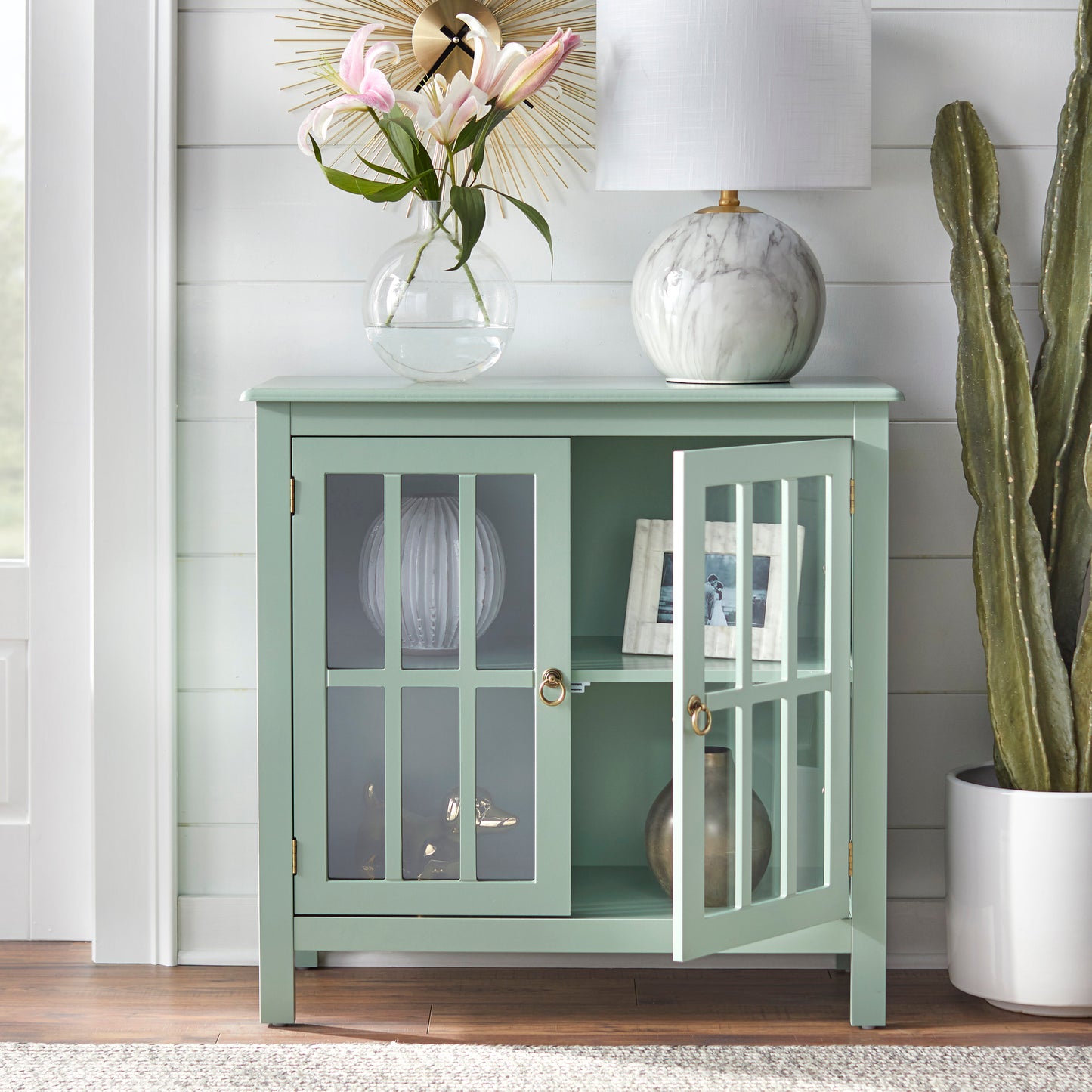 Stella Cabinet