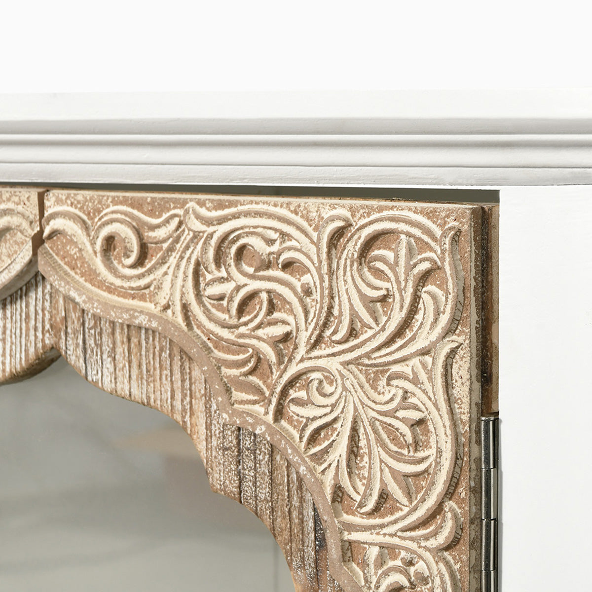 Valeria Cabinet