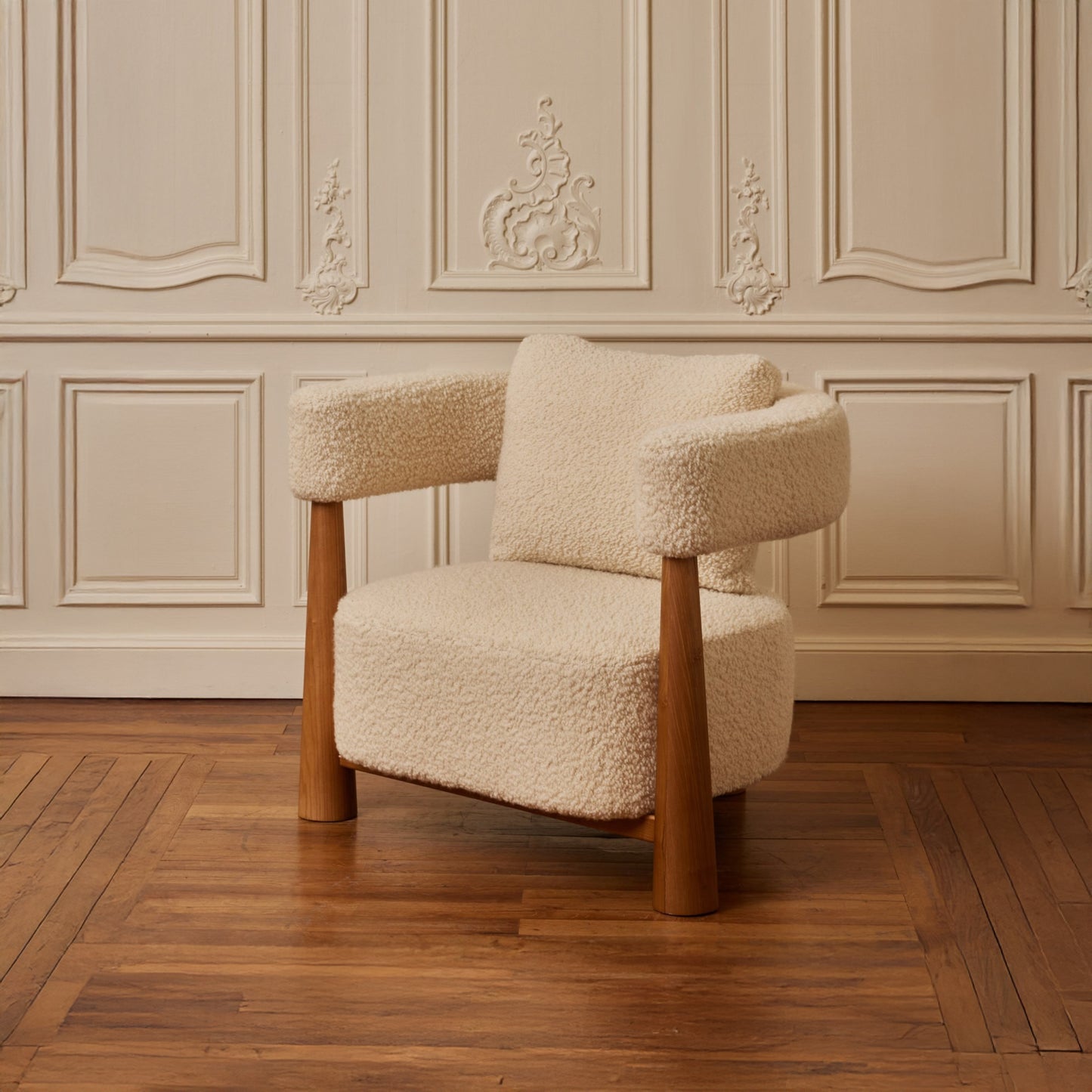 Vivien Armchair