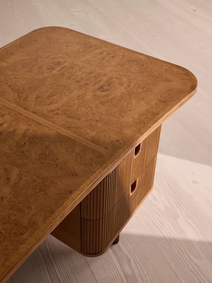 Volantis Desk